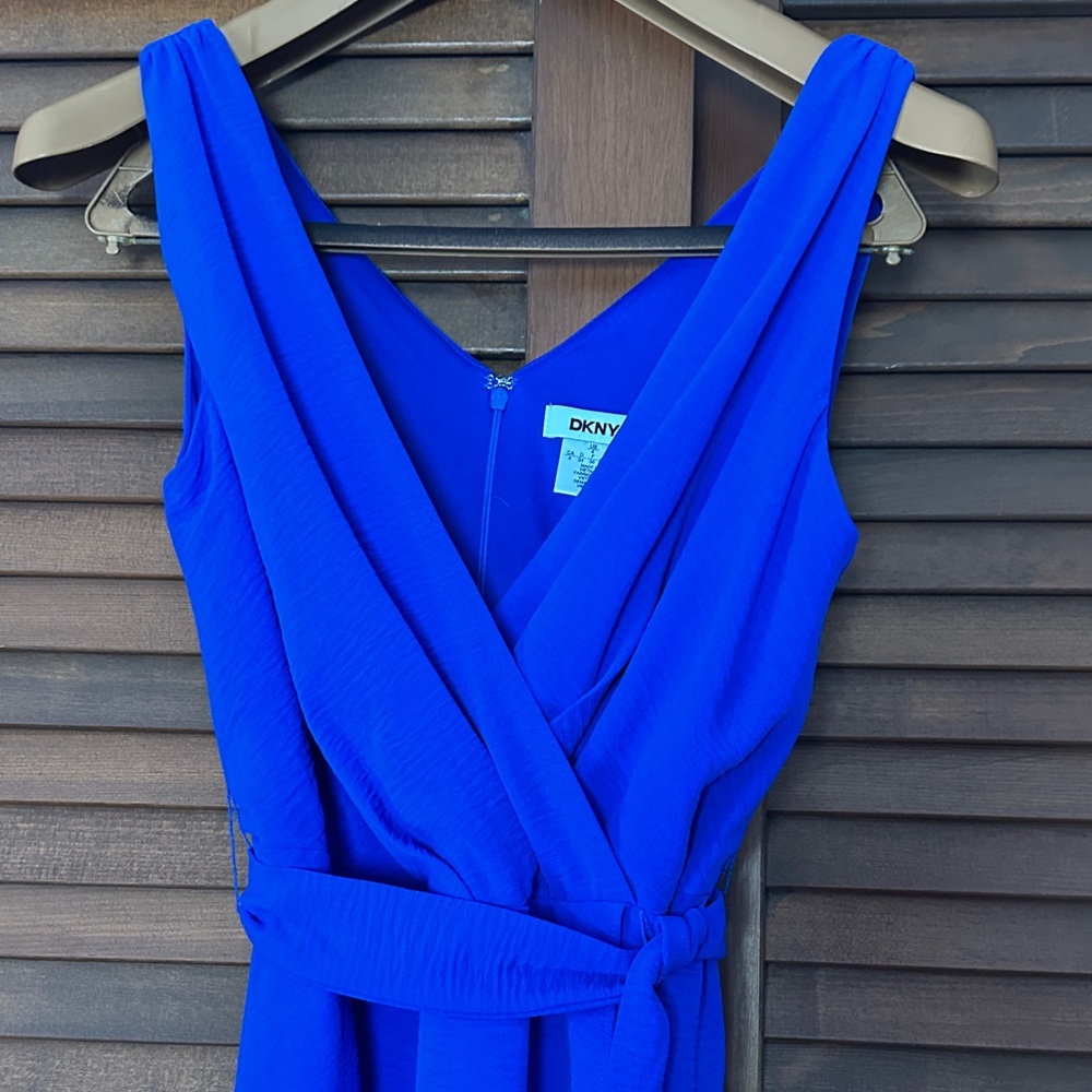 Chic Asymmetrical DKNY Blue Dress Size 4 - Picture 3 of 5